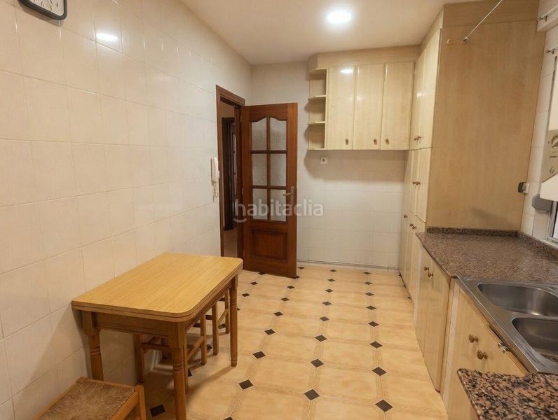 Foto 49b7f98c-acc9-4dc1-ba25-4c7e3c7051cf. Pis a calle inmobiliaria setsa 2 a La Felguera Langreo