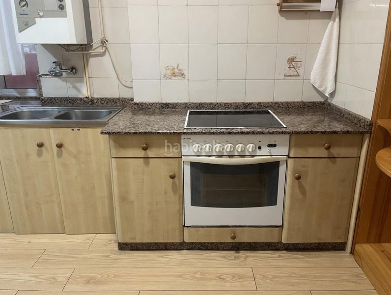Foto fc7ce48a-9ae3-4dee-98d7-07f8a8f4dc7d. Pis a calle inmobiliaria setsa 2 a La Felguera Langreo