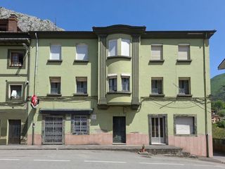 Appartamento  Carretera general-la foz 23. Edificio completo en venta en morcín asturias  vivienda, negocio