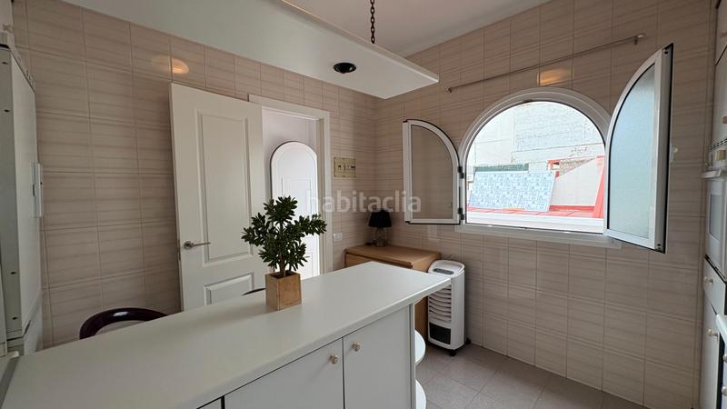 Foto 3599b8b6-f0fc-40a7-b3fd-24625facc2e9. Reihenhaus in calle federico viera 148 in Schamann - Rehoyas Palmas de Gran Canaria (Las)