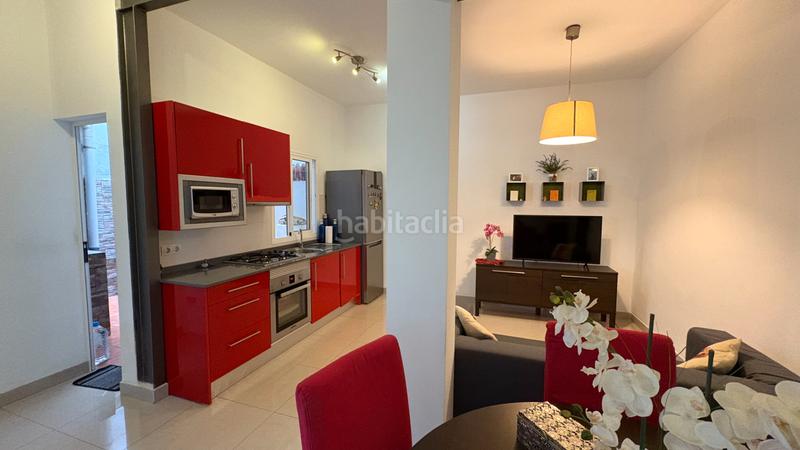 Foto a18f3f82-625d-4356-ad44-548a109d2ccb. Reihenhaus in calle federico viera 148 in Schamann - Rehoyas Palmas de Gran Canaria (Las)