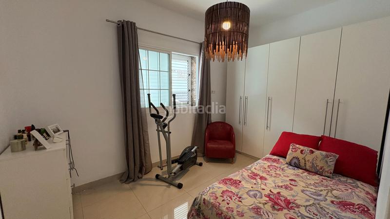 Foto f741d0a2-7219-463c-8025-5b79744630b8. Reihenhaus in calle federico viera 148 in Schamann - Rehoyas Palmas de Gran Canaria (Las)