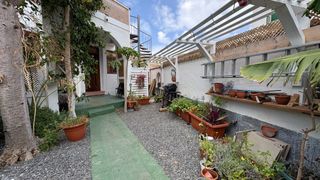 Chalet à Calle laureado general serra algarra 6. Tu próximo hogar (o inversión) en agaete