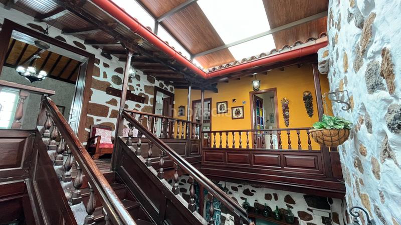 Foto d3812ac7-8a3e-4bce-b480-d10fcadbee4e. Casa a calle de la escuela 6 a Teror pueblo Teror