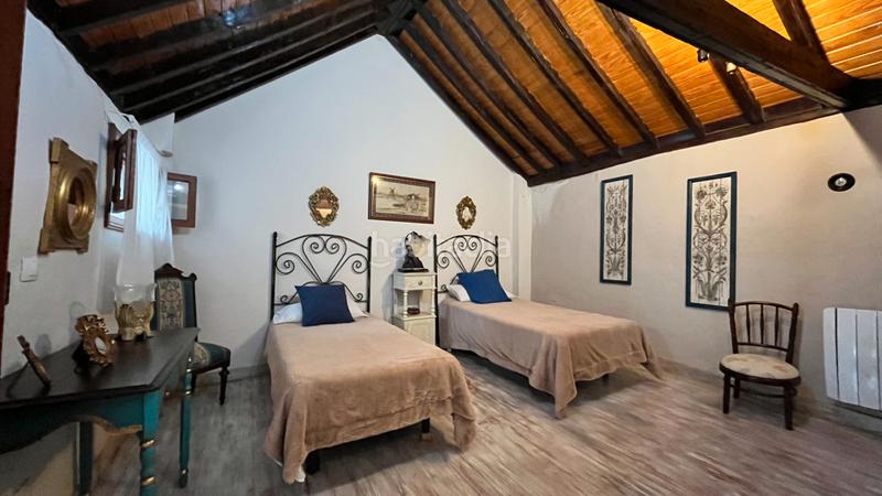 Foto e3e2788d-49b1-44d6-b1ba-295df9a416a3. Casa a calle de la escuela 6 a Teror pueblo Teror