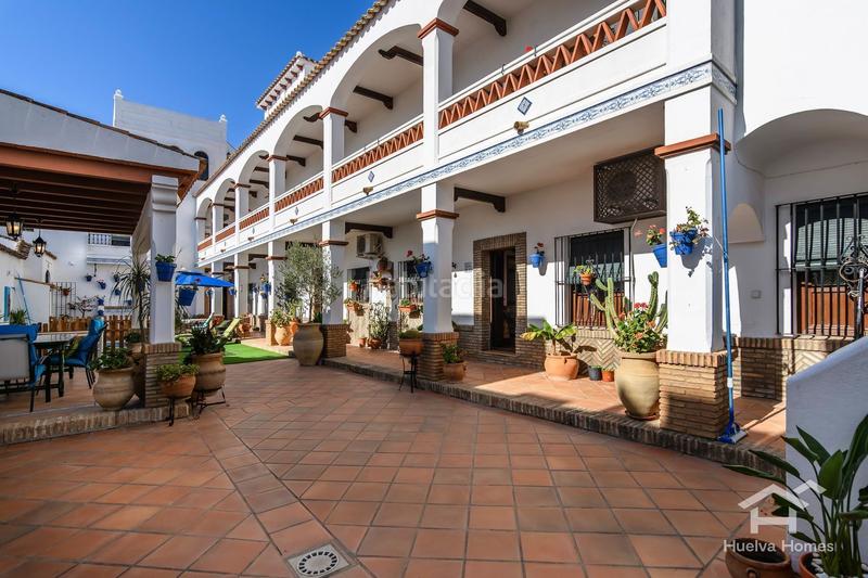 Foto 186ebfd4-fb6e-4390-835c-7c61a1cd21cb. Chalet en calle calle arrecife 2 en Ayamonte ciudad Ayamonte