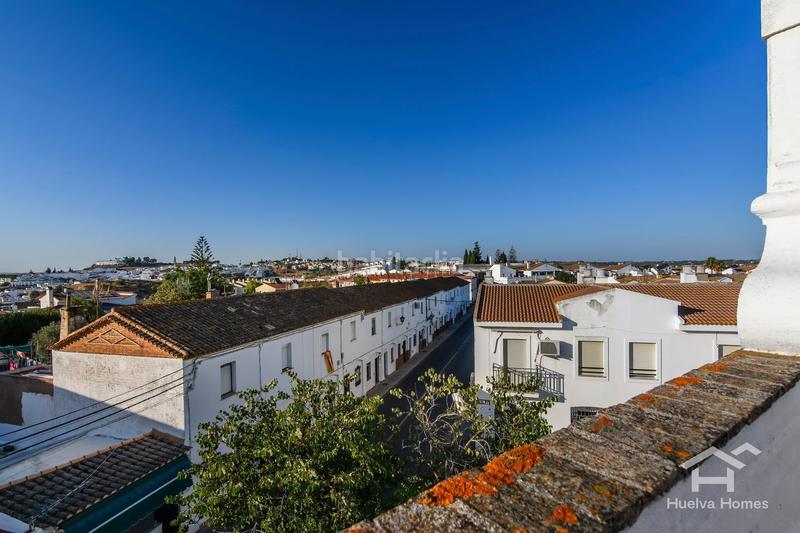 Foto 52b4c533-16d0-4323-b678-92b1a671321f. Chalet en calle calle arrecife 2 en Ayamonte ciudad Ayamonte