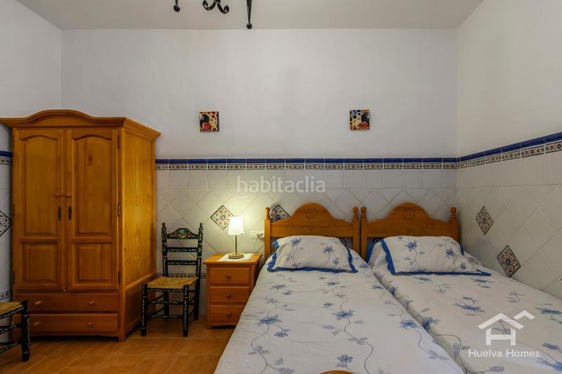 Foto 79011843-23cf-4c05-b820-aaaa7cd52ba8. Chalet en calle calle arrecife 2 en Ayamonte ciudad Ayamonte