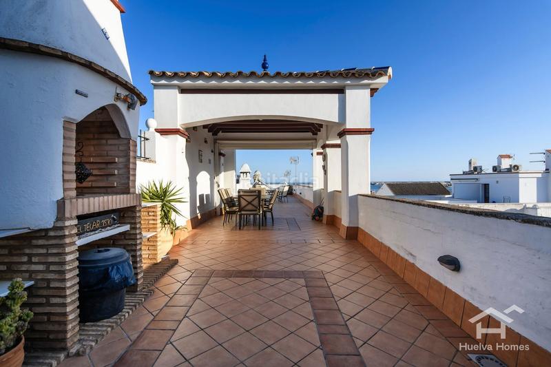 Foto 1c4459ff-8acf-43e6-9880-edd018f11dcb. Chalet in calle calle arrecife 2 in Ayamonte ciudad Ayamonte