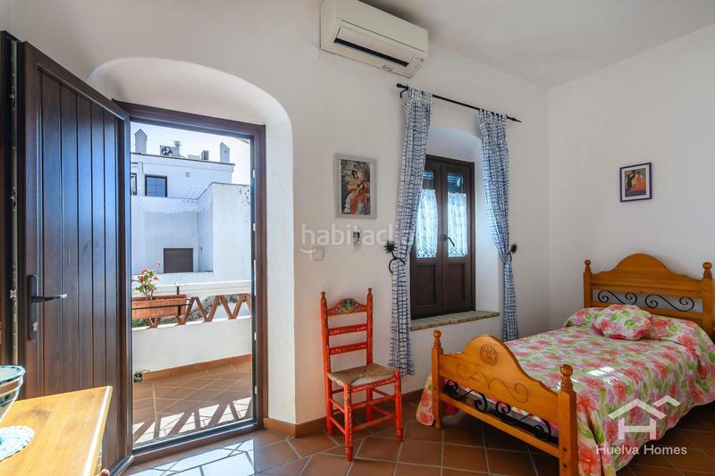 Foto 8880b6ab-512d-49b3-bb91-359d393e88f1. Chalet in calle calle arrecife 2 in Ayamonte ciudad Ayamonte