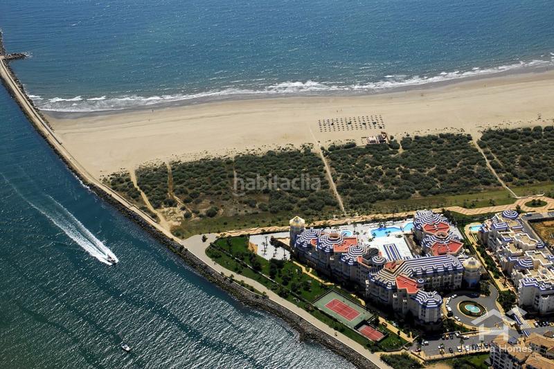 Foto b8272ead-508c-455e-b7a8-ac0de37e3d0e. Chalet in calle calle arrecife 2 in Ayamonte ciudad Ayamonte