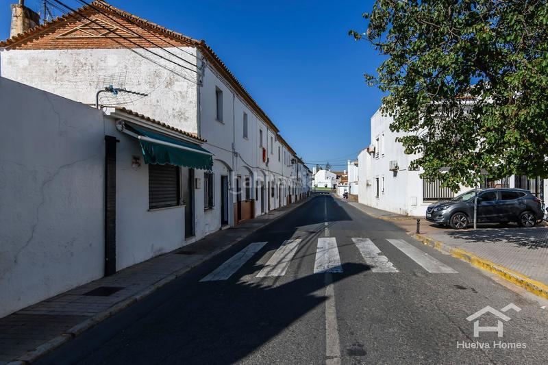 Foto cea7ff8f-0115-4cd4-ad55-0291c20e1d44. Chalet in calle calle arrecife 2 in Ayamonte ciudad Ayamonte