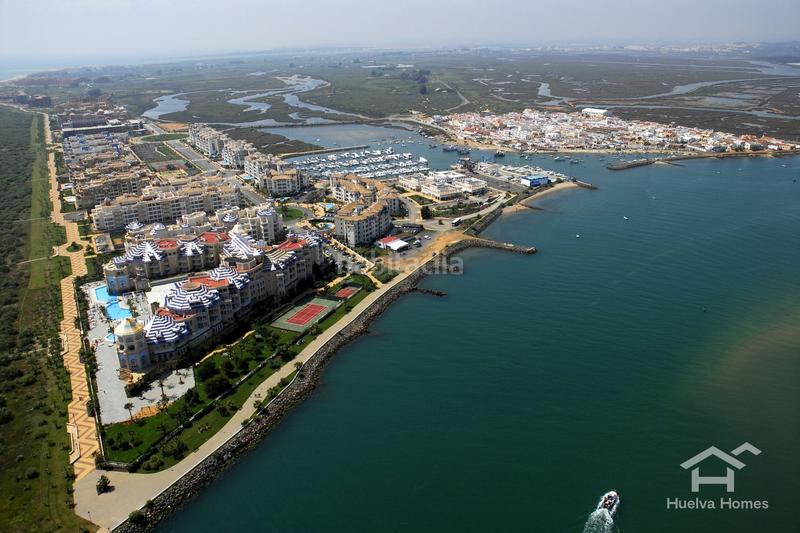 Foto 8523d8ea-c2c1-4a23-92af-b84c9be36f8e. Xalet a calle calle arrecife 2 a Ayamonte ciudad Ayamonte