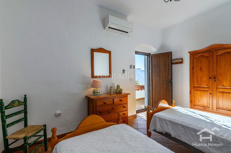 Foto ffd9b9c9-83b6-46ff-92bd-4c987c298984. Xalet a calle calle arrecife 2 a Ayamonte ciudad Ayamonte