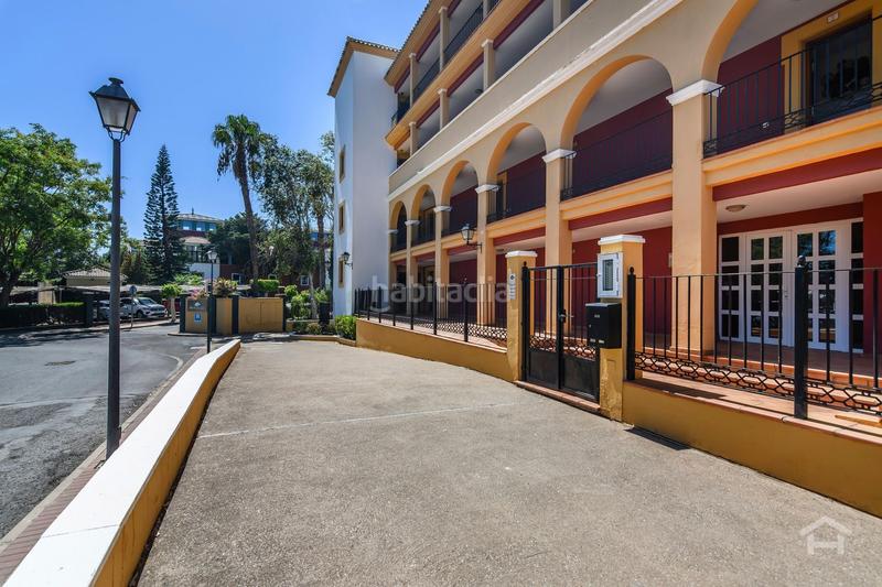 Foto a10bc27a-9b5a-4210-b4d9-d6162e51d82d. Flat in avenida avda. golf norte a-7 2 in Isla Canela Ayamonte