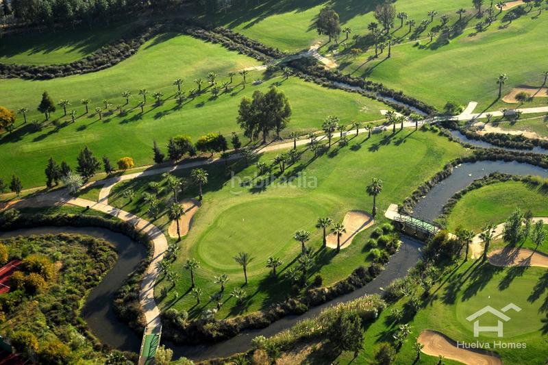 Foto 341a3395-bf97-4732-be3e-b21518588db2. Piso en avenida avda. golf norte a-7 2 en Isla Canela Ayamonte