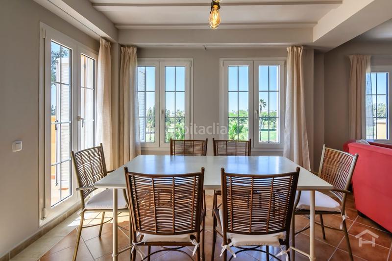 Foto efc92a4c-3ecf-45f7-b1c7-a00dfec9fe26. Piso en avenida avda. golf norte a-7 2 en Isla Canela Ayamonte