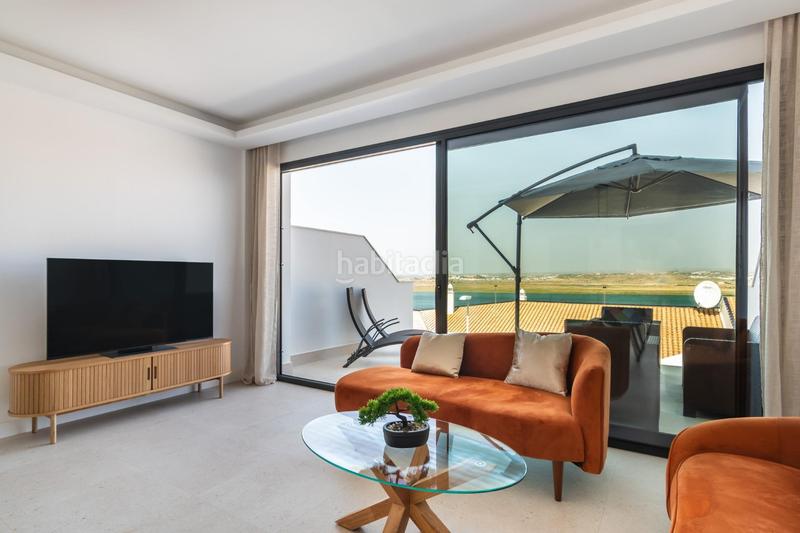 Foto b346c534-80da-46f2-8ad0-3f93a497c8a5. Zweistöckige wohnung in calle calle islas baleares 79b in Ayamonte