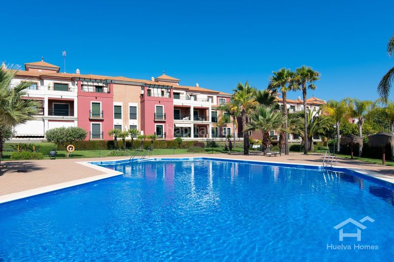 Foto ba3eb97f-afad-451c-8c65-654f85a49d96. Apartamento en calle calle casa de santa margarita 15 una joya entre el golf y el mar luminosidad, tranquilidad y calidad de vida en prado golf en Ayamonte