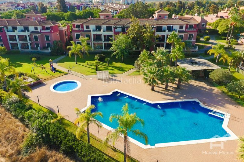 Foto c6f09c98-3788-4963-a076-48de80472a60. Apartamento en calle calle casa de santa margarita 15 una joya entre el golf y el mar luminosidad, tranquilidad y calidad de vida en prado golf en Ayamonte
