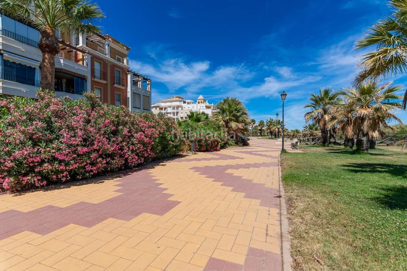 Foto d41d76ec-3d71-47db-a418-c3e568e8165f. Àtic a paseo de la cruz 23 a Punta del Moral Ayamonte
