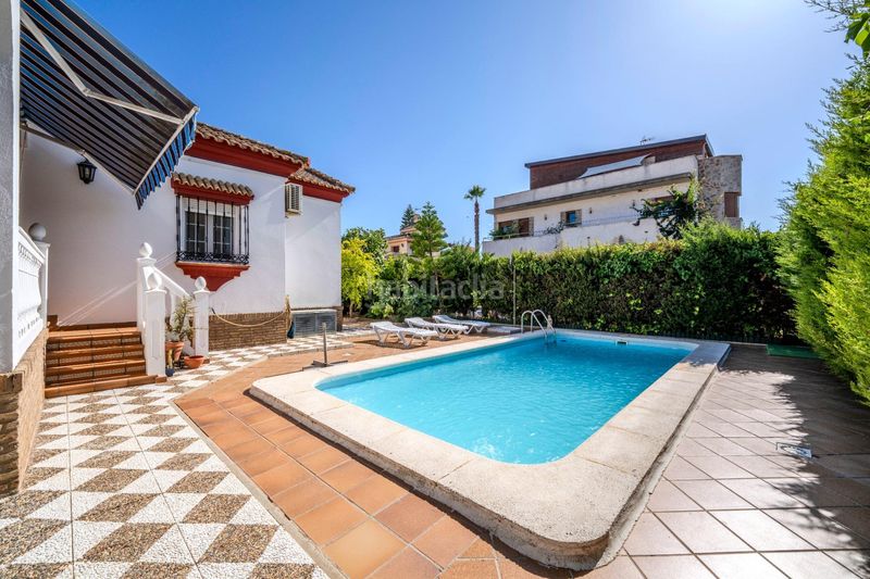 Foto 2ad9d5a5-d63c-48d7-b9de-127ab5dd5c2c. Xalet amb aparcament piscina a Ayamonte ciudad Ayamonte