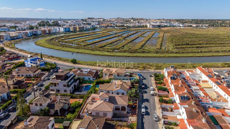 Foto 641232f6-83e1-4f12-9b36-95579f8476ae. Xalet amb aparcament piscina a Ayamonte ciudad Ayamonte