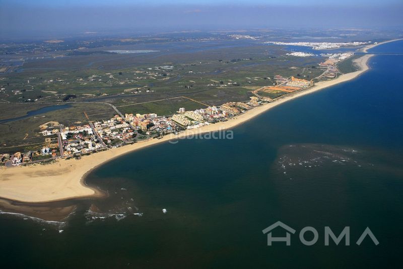 Foto b4b640e9-a977-4420-a71b-65d6a517bf3a. Apartament amb calefacció aparcament piscina a Isla Canela Ayamonte