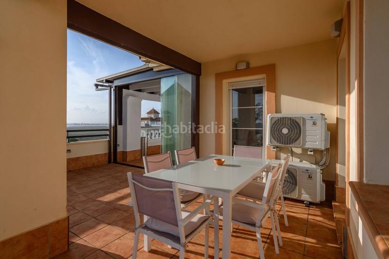 Foto 3e223d1a-95b6-4c89-bdb8-75ef5e7b390e. Appartamento in avenida avda. del real 30 in Isla Canela Ayamonte