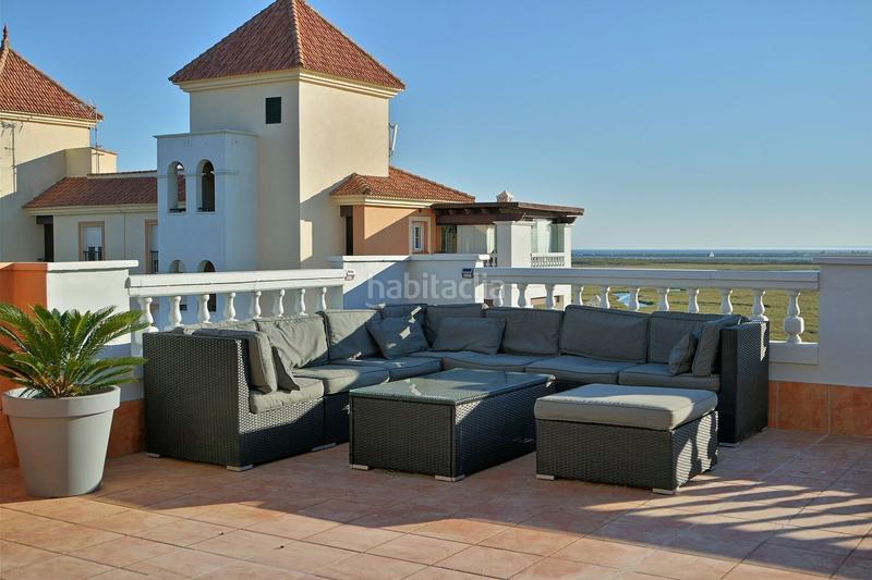 Foto 16b24468-3d88-4c98-a042-7e16527387d1. Piso en avenida avda. del real 30 en Isla Canela Ayamonte