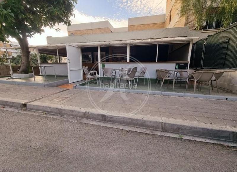 Foto a991fc8d-8f9a-41fa-a38f-e0db96dca318. Local comercial en Juan XXIII Alicante