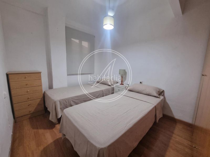 Foto a80693c2-e616-402d-b0db-4f6c299d1253. Pis a Carolinas Bajas Alicante