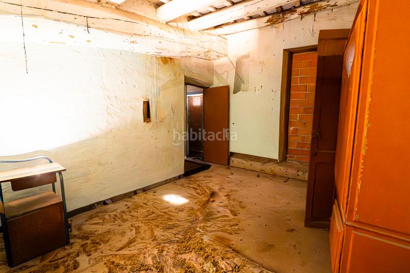 Foto 632f5a49-49a5-4ce3-b803-007fbc0d4c6c. Casa adossada amb aparcament a Centre Vendrell (El)