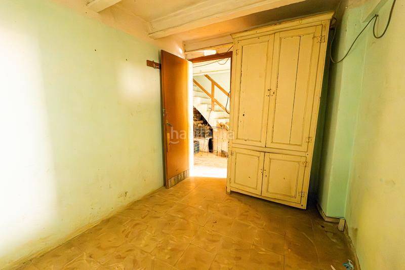 Foto 690fe50c-6888-4194-84b7-7f14feffb35b. Casa adossada amb aparcament a Centre Vendrell (El)