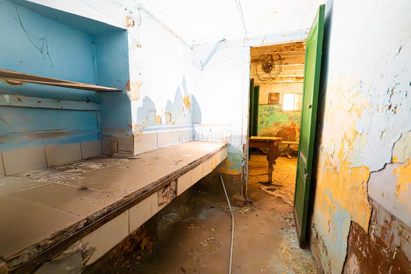 Foto d9203302-1538-4e1a-8f93-6fbd73d05a9c. Casa adossada amb aparcament a Centre Vendrell (El)