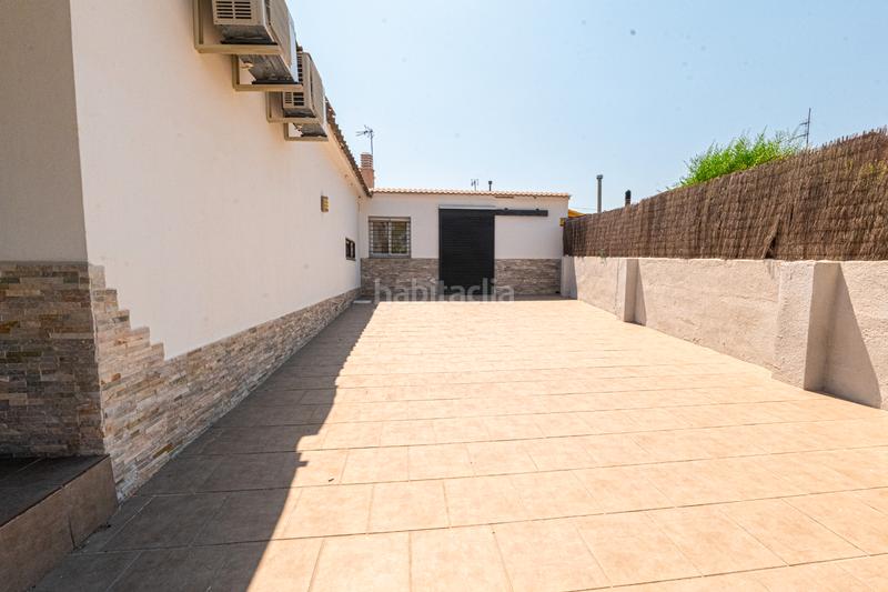 Foto caf2ed66-6c4a-4d6a-a744-605ea767281a. Casa amb xemeneia calefacció aparcament a Santa Oliva