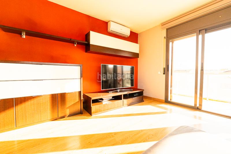 Foto fe8b0aca-036a-4788-b57b-c23ac0cd6068. Penthouse in carrer d'emili miró 4 in Centre Vendrell (El)