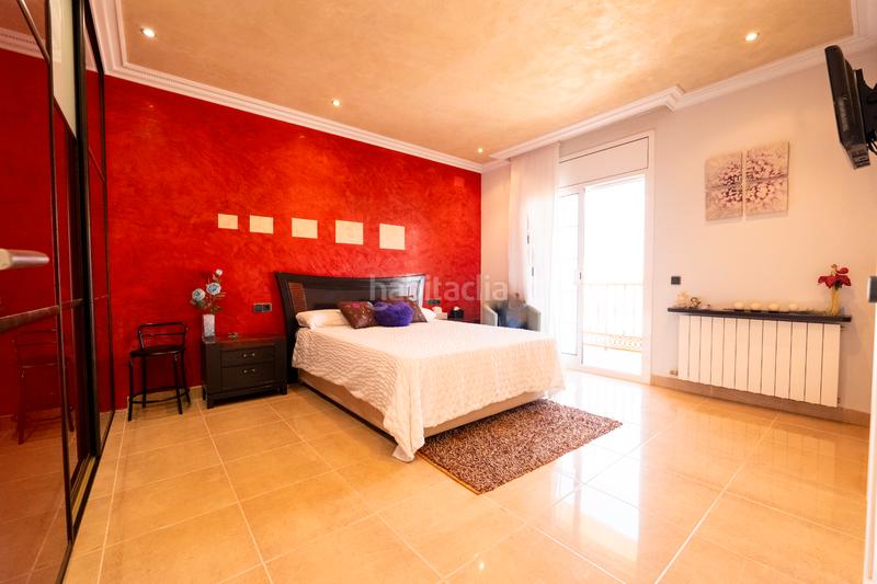 Foto 70a818a0-5cb4-4b7d-98fc-4b47bfa83c5e. Casa bifamiliare con parcheggio in El Tancat-Mas d´en Gual Vendrell (El)