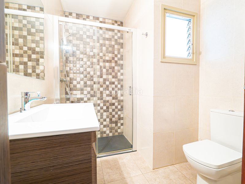 Foto 0fdf5336-34a0-4de2-878c-75a541f7d4fa. Edificio in Arboç (L´)