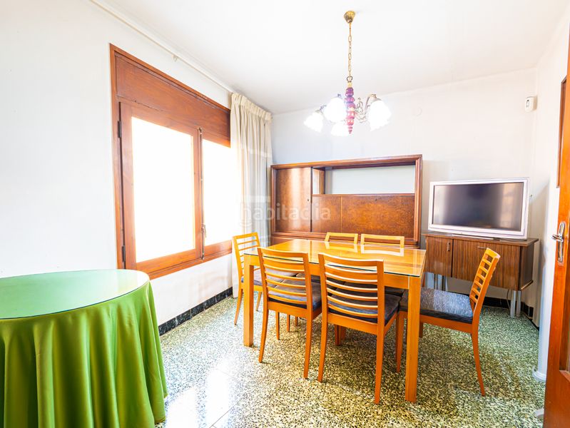 Foto 6429e985-fc86-4741-baf4-214bdbd7e60f. Edificio in Arboç (L´)