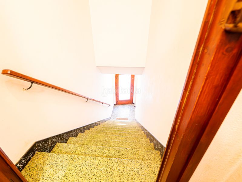 Foto 50709720-d168-4ddb-81e1-fb7c3f7c01f7. Edificio en Arboç (L´)