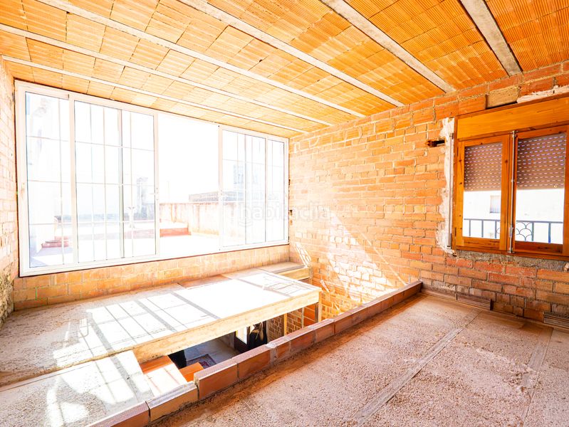 Foto a72458e5-20d3-4653-9f31-4a992f8caa3c. Edificio en Arboç (L´)