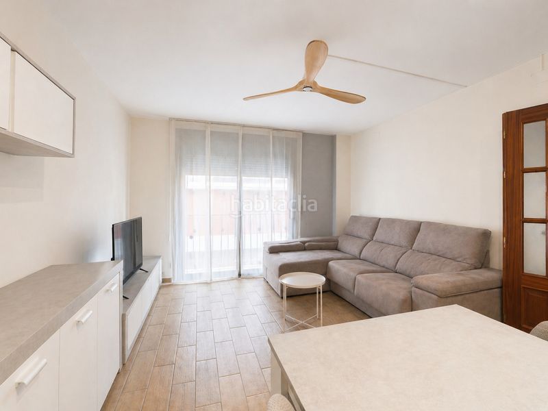 Foto 128bf09d-82e9-44d5-aebf-30ee4fd8e4e1. Casa a schiera con riscaldamento parcheggio in Centre Vendrell (El)