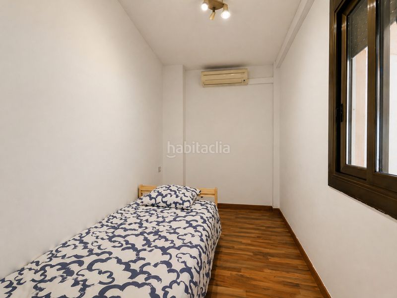 Foto 1ee7643a-0f39-450b-8a4a-2608a22dd7b8. Casa a schiera con riscaldamento parcheggio in Centre Vendrell (El)