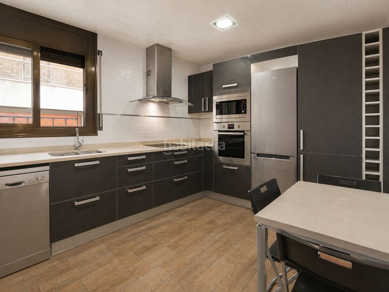 Foto cb65bf3e-6e9f-4fbf-958b-4ea7af6ff66a. Casa a schiera con riscaldamento parcheggio in Centre Vendrell (El)