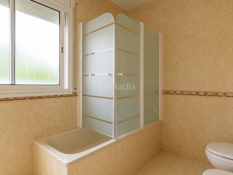Foto b7f629db-bd2e-487a-a037-94975f777920. Maison avec chauffage parking piscine dans La Franquesa-Oasis Park Vendrell (El)