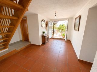 Maison  Carrer de montserrat