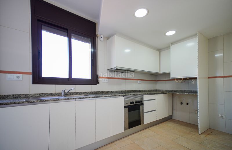 Foto 1c12dbd0-9016-4d30-9199-0e25b8831ca4. Attico con riscaldamento in Centre Vendrell (El)