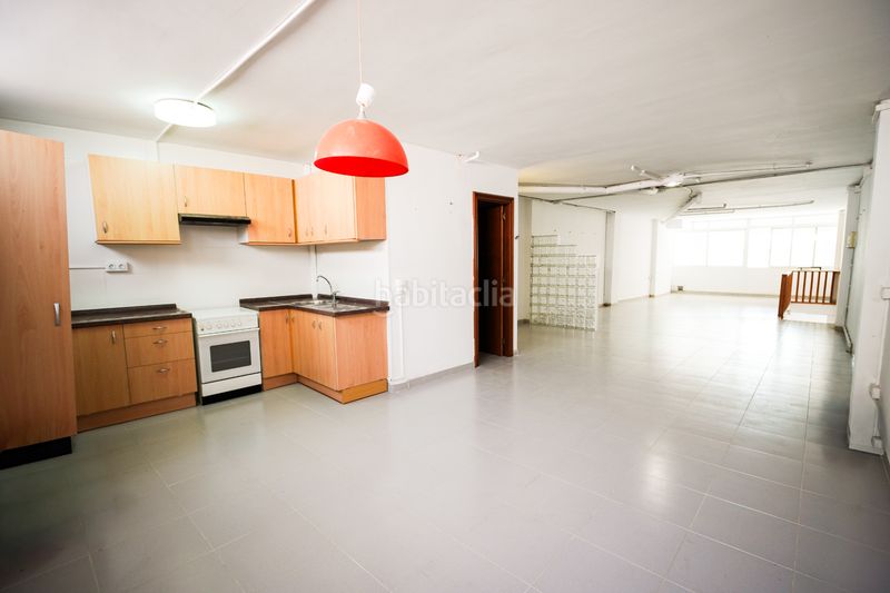 Foto 37dbfbe3-fae8-4a5b-94c4-bb8ff193b10d. Lloguer local comercial a Centre Vendrell (El)