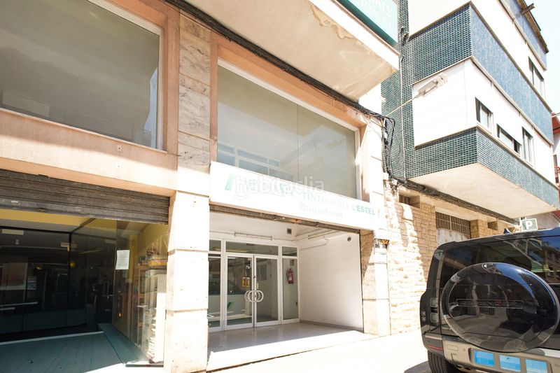 Foto da75813b-d2aa-4387-93ec-378738f53224. Lloguer local comercial a Centre Vendrell (El)